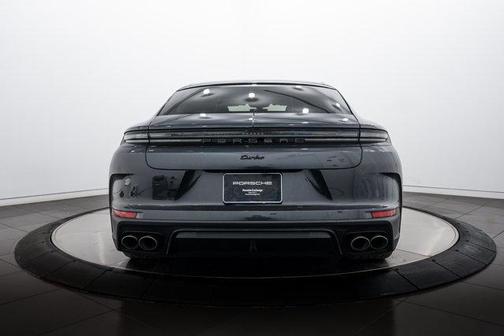 2026 Porsche Panamera Turbo
