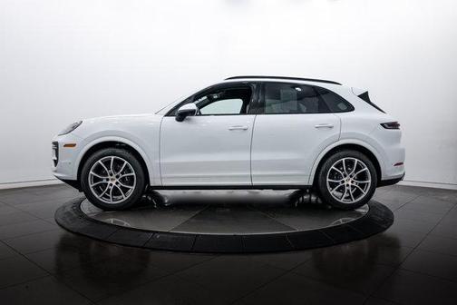 2025 Porsche Cayenne 