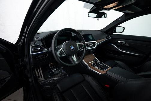 2020 BMW 330 i xDrive