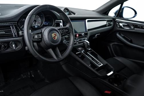2024 Porsche Macan S