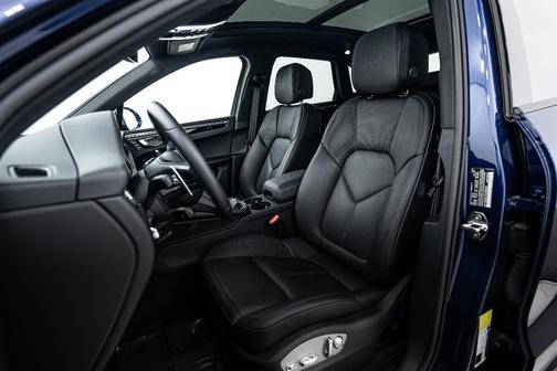 2024 Porsche Macan S