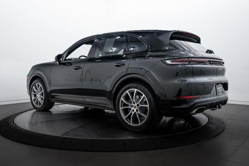 2025 Porsche Cayenne