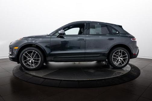 Volcano Grey Metallic 2025 Porsche Macan