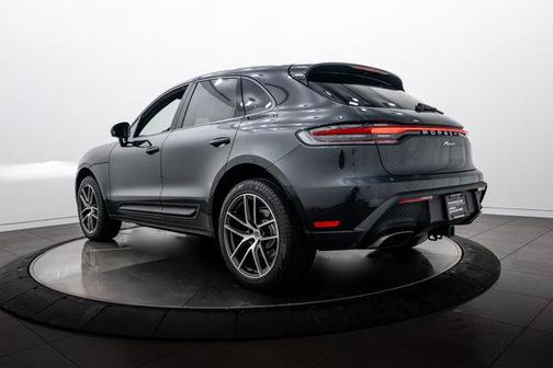 Volcano Grey Metallic 2025 Porsche Macan