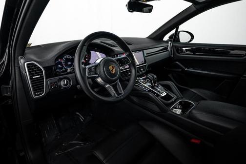 2020 Porsche Cayenne 