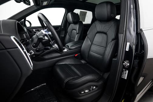2020 Porsche Cayenne 