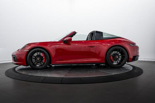 2024 Porsche 911 Targa 4 GTS