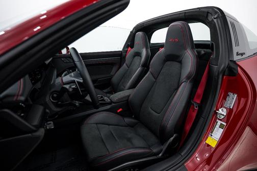2024 Porsche 911 Targa 4 GTS