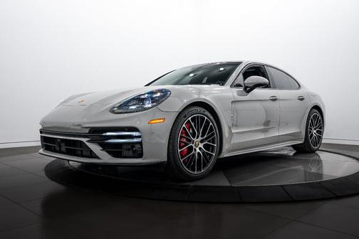 2021 Porsche Panamera Turbo S