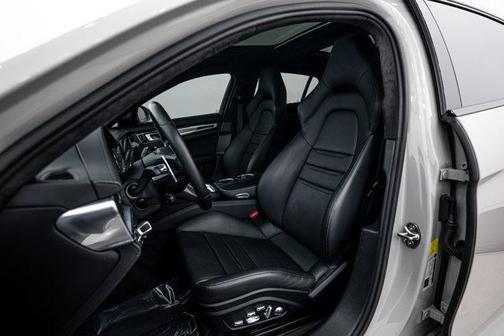 2021 Porsche Panamera Turbo S
