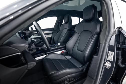 2024 Porsche Taycan GTS