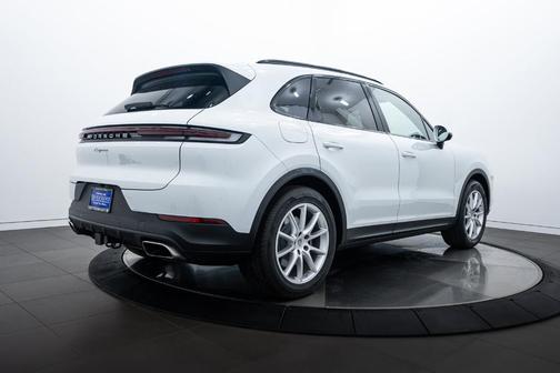 2024 Porsche Cayenne