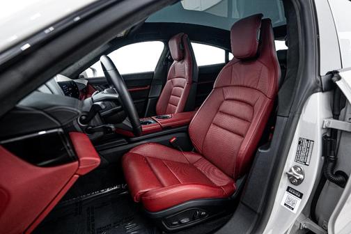 2023 Porsche Taycan GTS