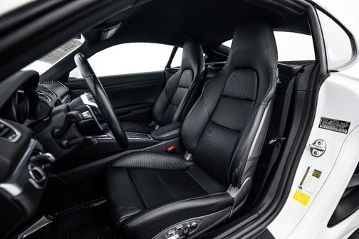 2017 Porsche 718 Cayman S