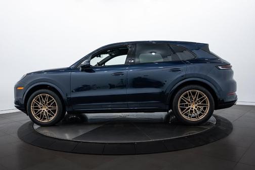 2024 Porsche Cayenne