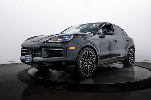 2025 Porsche Cayenne S