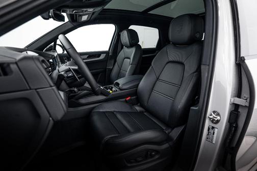 2026 Porsche Cayenne S