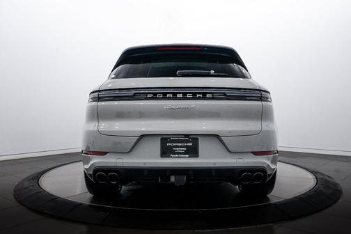 2026 Porsche Cayenne S