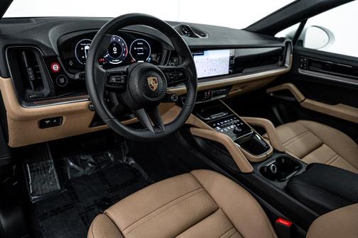 2025 Porsche Cayenne AWD