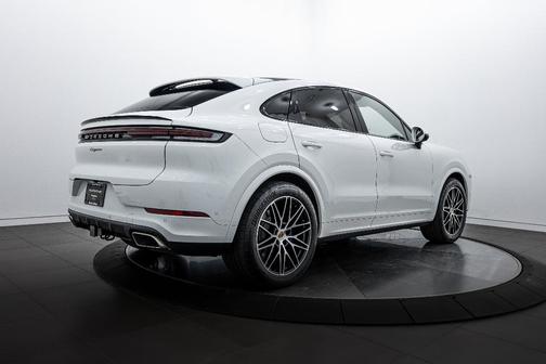 2025 Porsche Cayenne Cayenne
