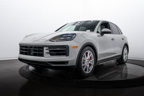 2025 Porsche Cayenne S