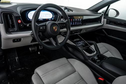2025 Porsche Cayenne S