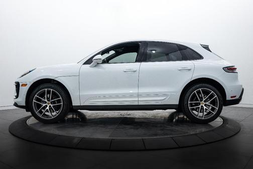 2022 Porsche Macan
