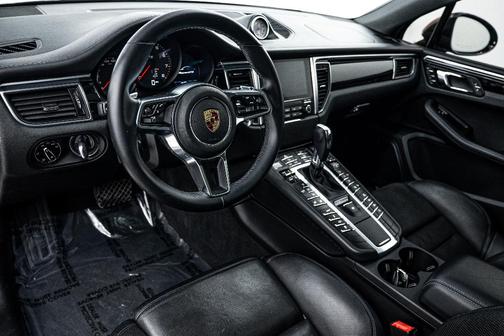 2018 Porsche Macan GTS