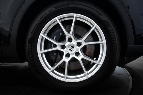 2025 Porsche Cayenne