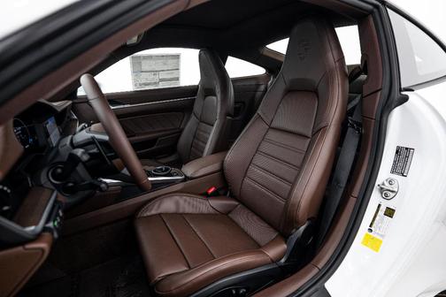 2026 Porsche 911 Carrera 4S