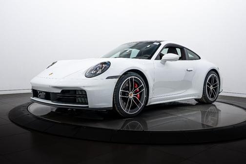 2026 Porsche 911 Carrera 4S