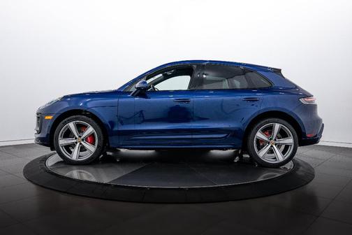 2026 Porsche Macan S