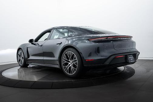 2024 Porsche Taycan