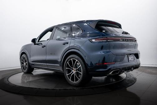 2025 Porsche Cayenne 