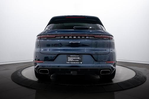 2025 Porsche Cayenne 
