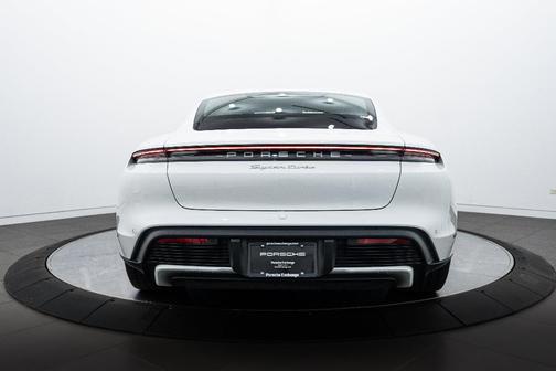 2023 Porsche Taycan Turbo