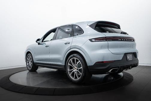 2025 Porsche Cayenne