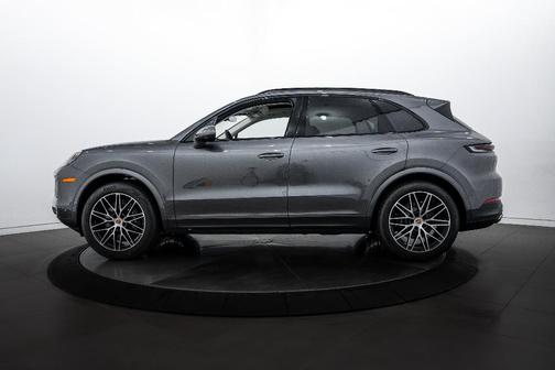 2025 Porsche Cayenne Base