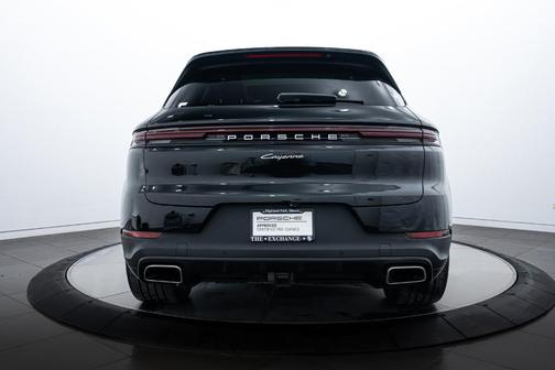2024 Porsche Cayenne