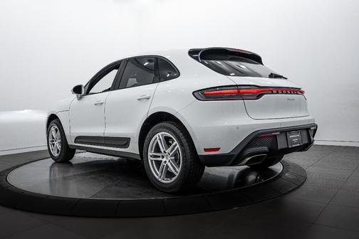 2025 Porsche Macan Macan