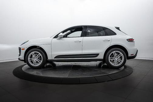 2025 Porsche Macan Macan