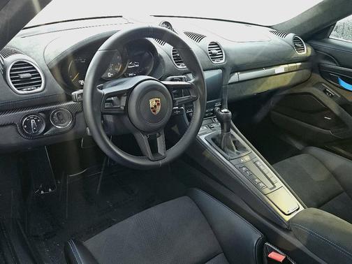 2024 Porsche 718 Spyder RS