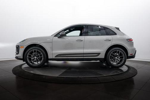 2023 Porsche Macan T