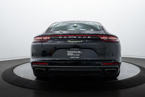 2019 Porsche Panamera E-Hybrid 4