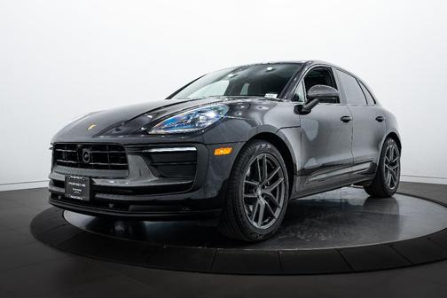 2025 Porsche Macan T