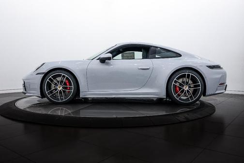 2026 Porsche 911 Carrera 4S