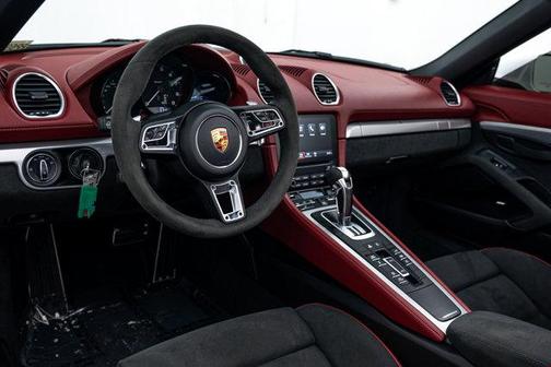 2021 Porsche 718 Spyder 