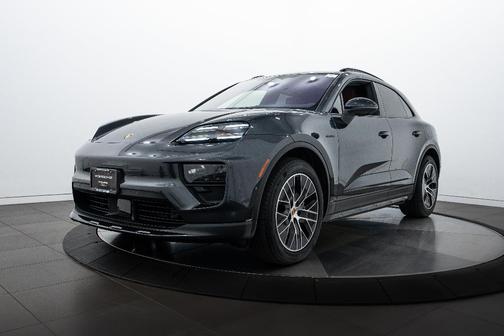 2025 Porsche Macan Electric 4