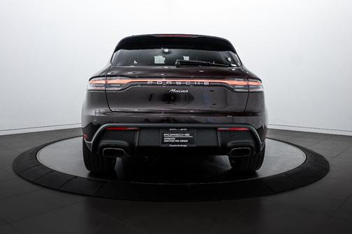 2025 Porsche Macan 