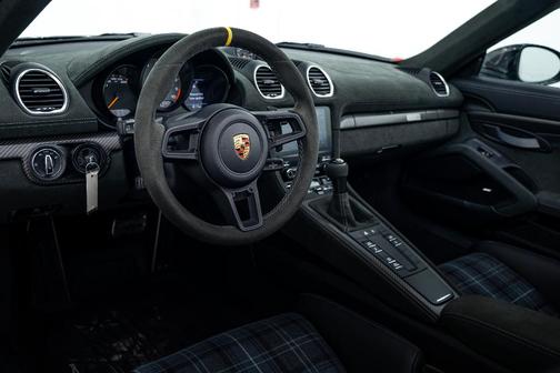 2024 Porsche 718 Spyder RS